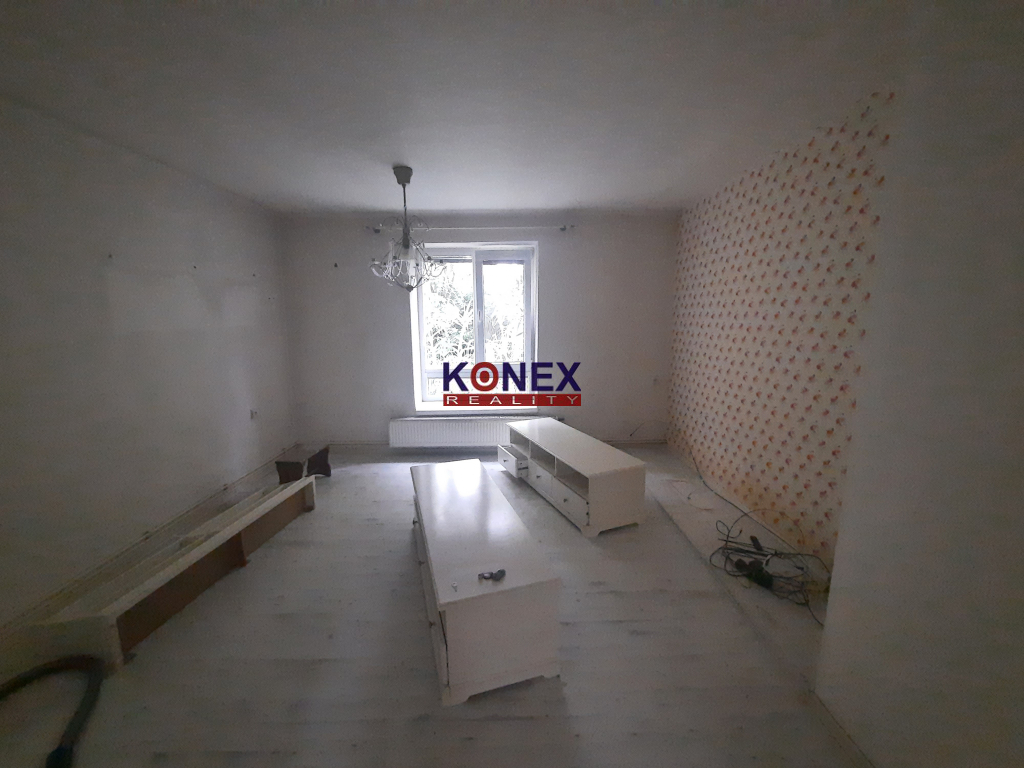 NEPREHLIADNITE – 3-izbový byt s výhodami RD Michalovce