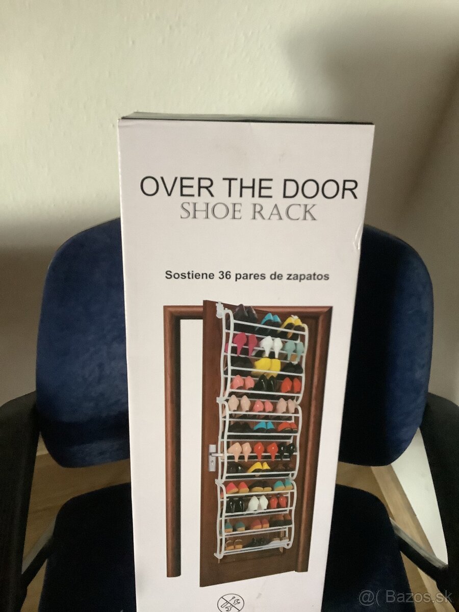 Plastová polička zavesná na obuv nová