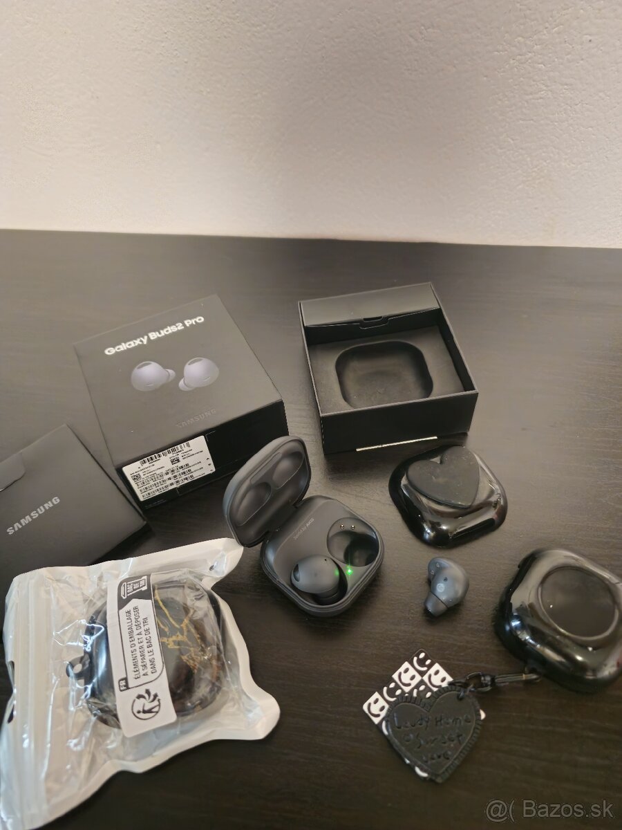 Samsung Galaxy Buds2 Pro grafitová