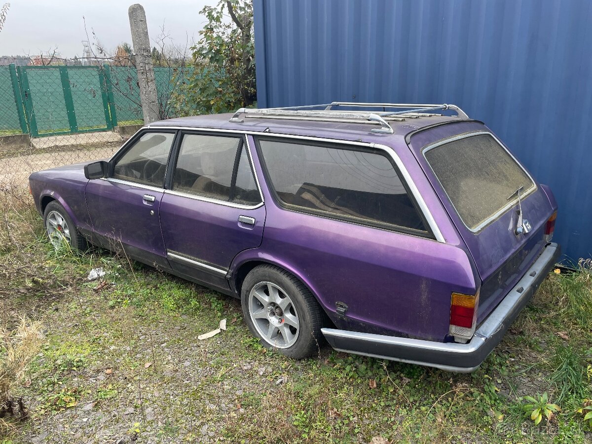 Ford Granada 2.8i Ghia