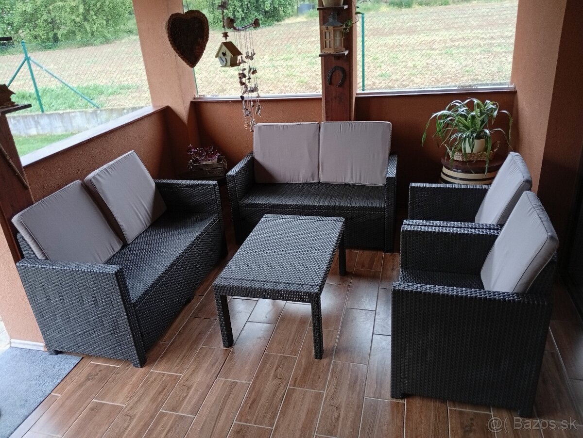 Ratanovy set