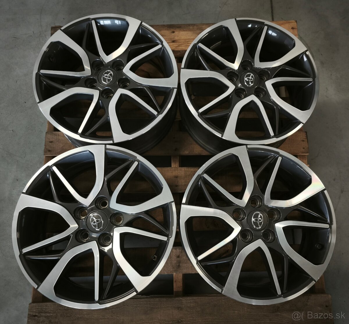 TOYOTA 7x17 ET39 ORIG.ALU/TPMS