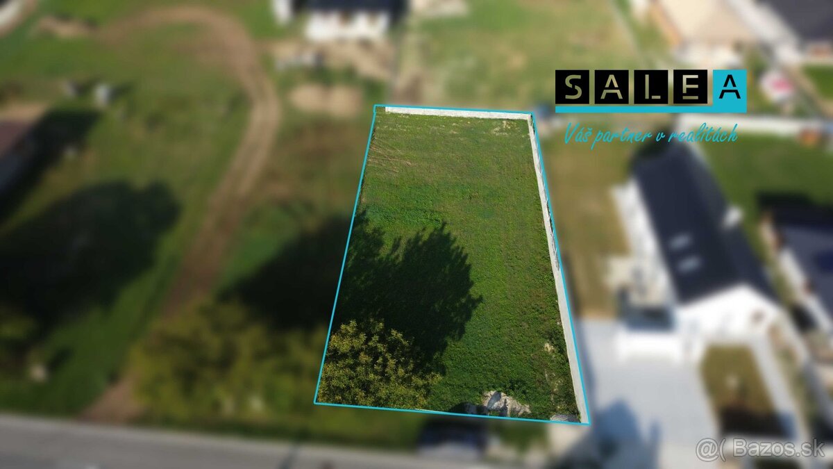 Exkluzívne Pozemok pre výstavbu RD + IS + asfaltová cesta 79