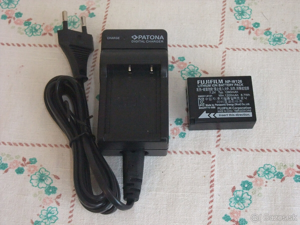 Batéria originál Fujifilm NP-W126 a nabíjačka PATONA