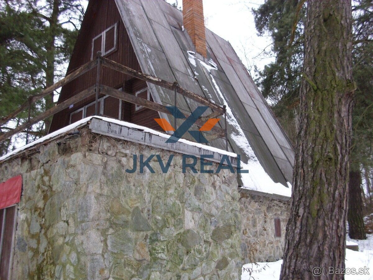Na predaj chatka neďaleko Ličartoviec