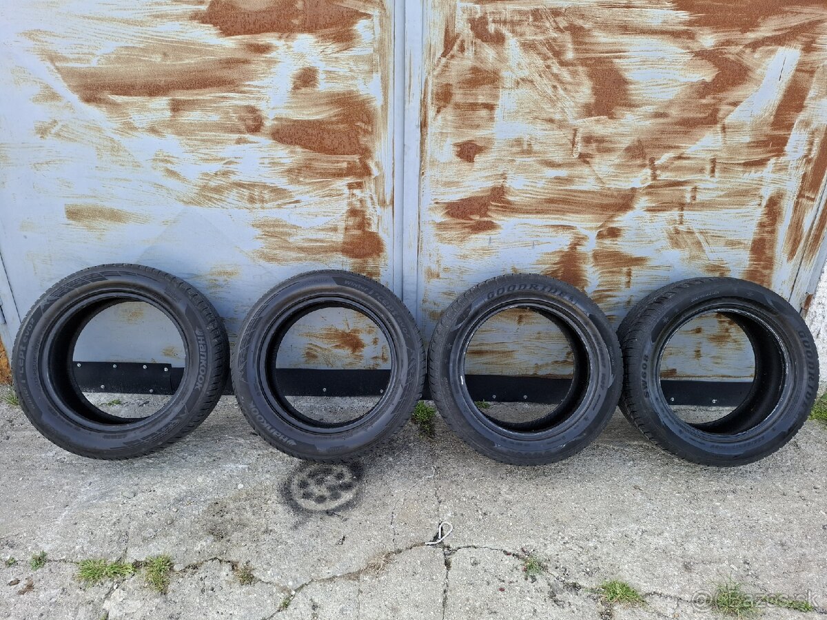 Zimné pneumatiky 235/55 R17