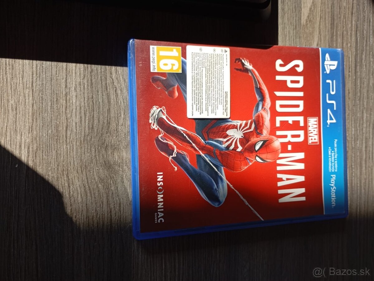 Predám Playstation 4