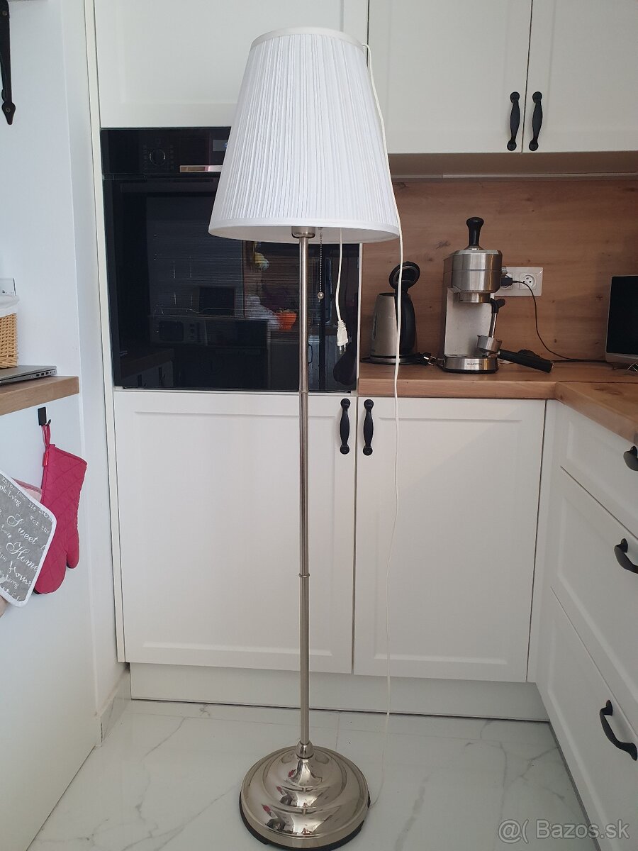 ÅRSTID Ikea stojaca lampa