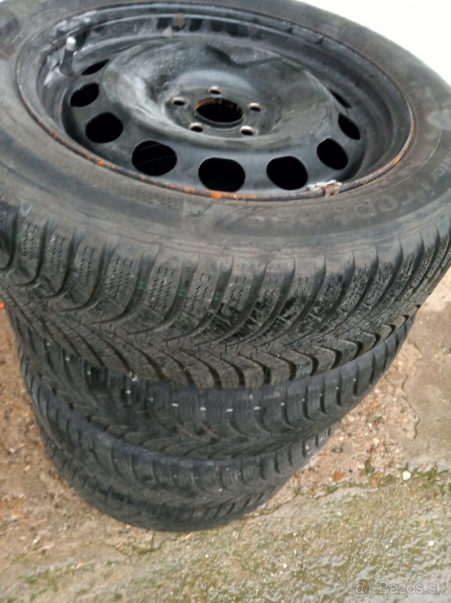 Pneutiky na diskoch 5x100