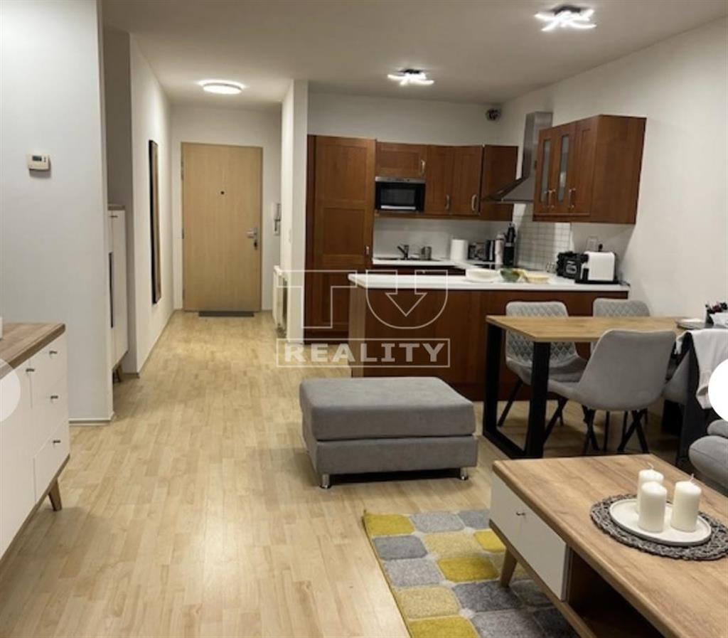 Predaj 2.izbového staromestského bytu v úplnom centre...