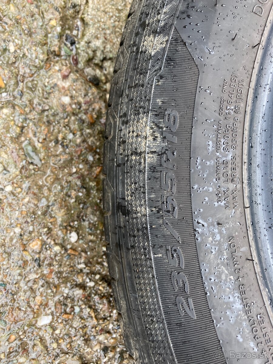 Ponúkam na predaj sadu letných pneumatík