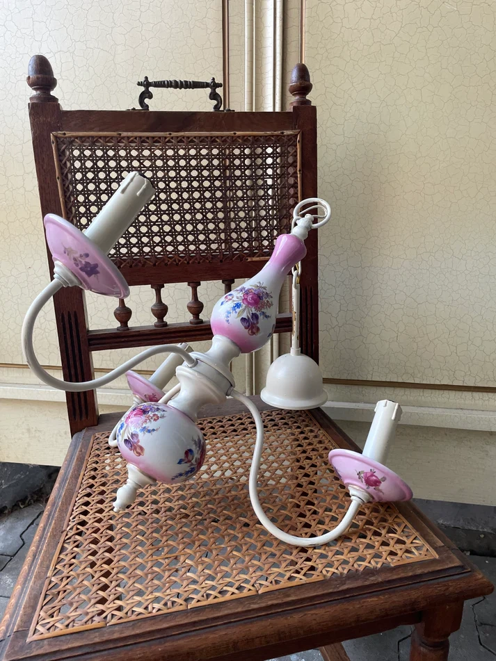 Luster, porcelan, kov, 45 x 43 cm