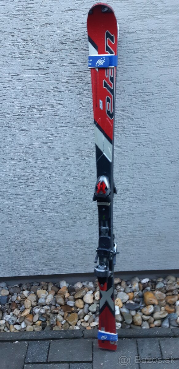 slalomové lyže Elan