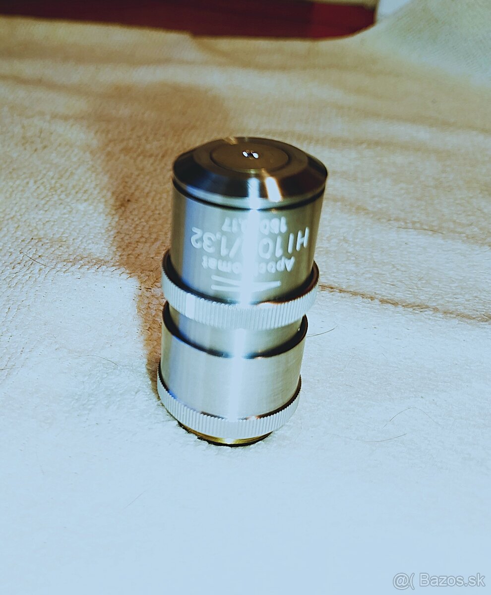 Objektív k mikroskopu