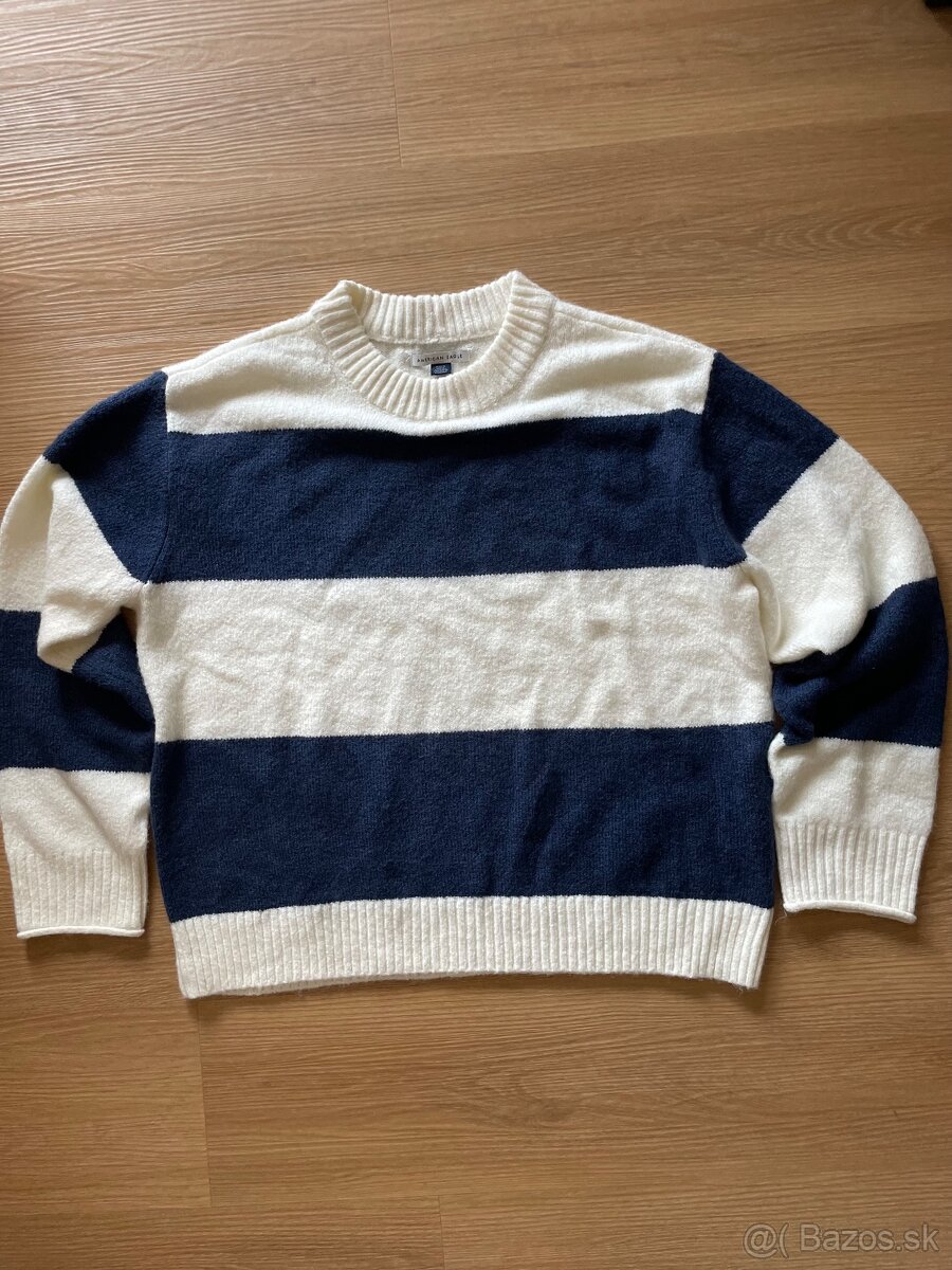Sveter American Eagle