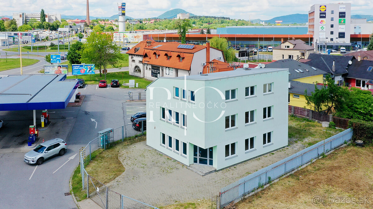 Na prenájom komerčná budova s parkovaním od 5 EUR/m2, Prešov