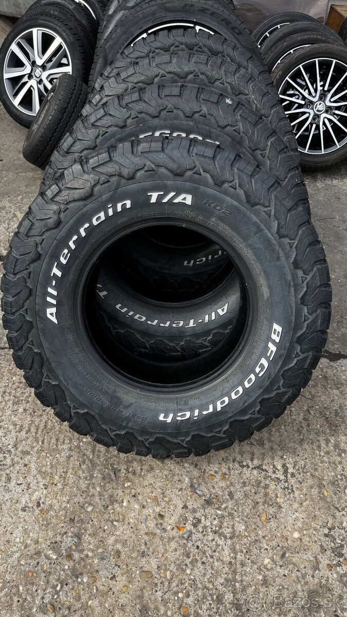 BF Goodrich All-Terrain T/A 265/75R16