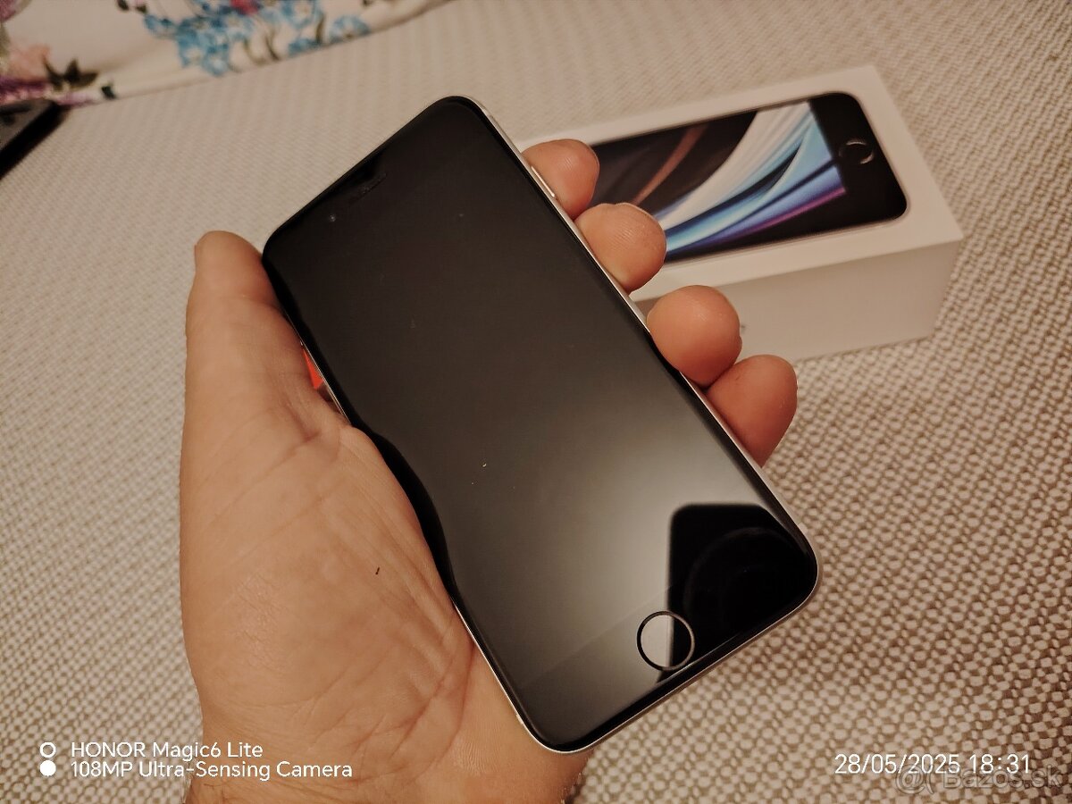 Ponúkam na predaj : Iphone SE 2020