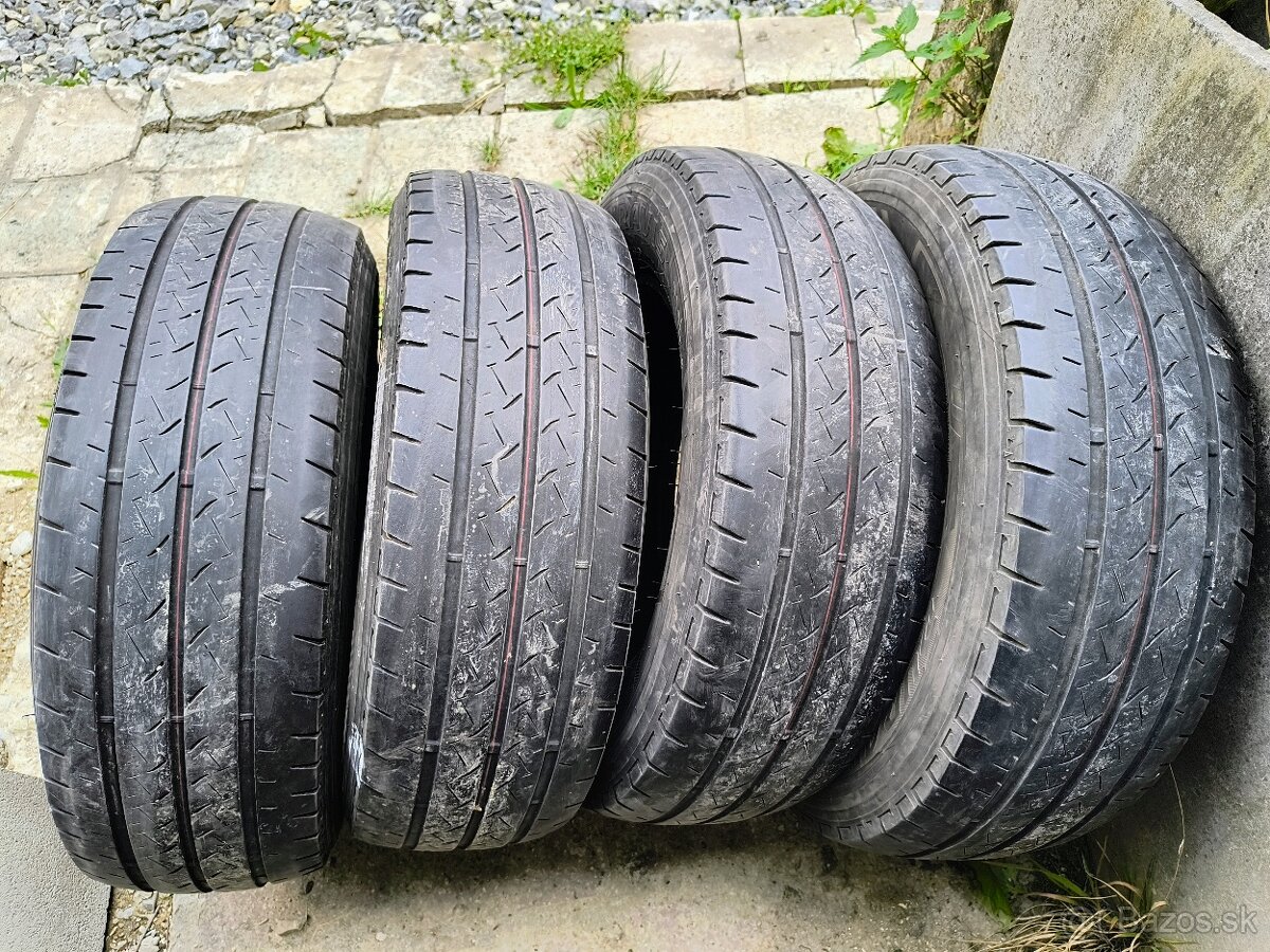 205/65 r16C Brigestone duravis