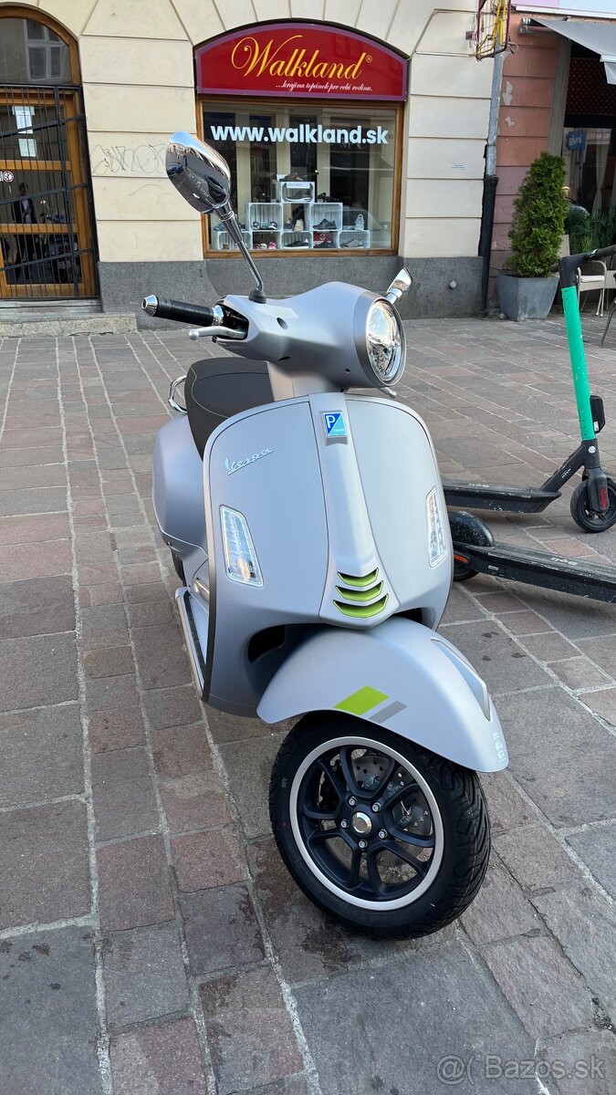 Vespa GTS 125 SuperTech