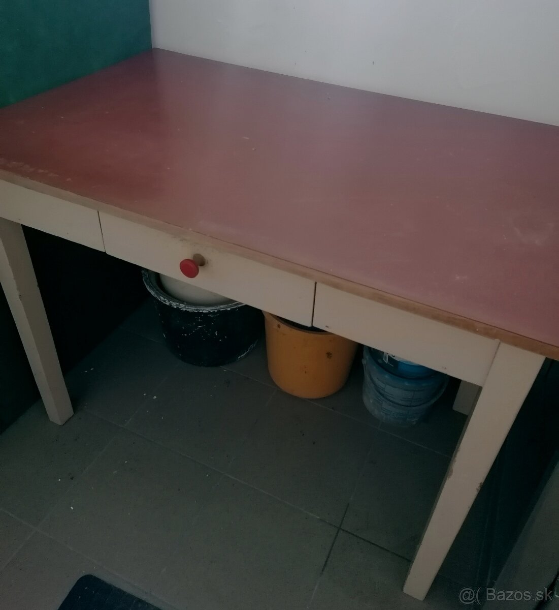 Kuchynský stôl retro