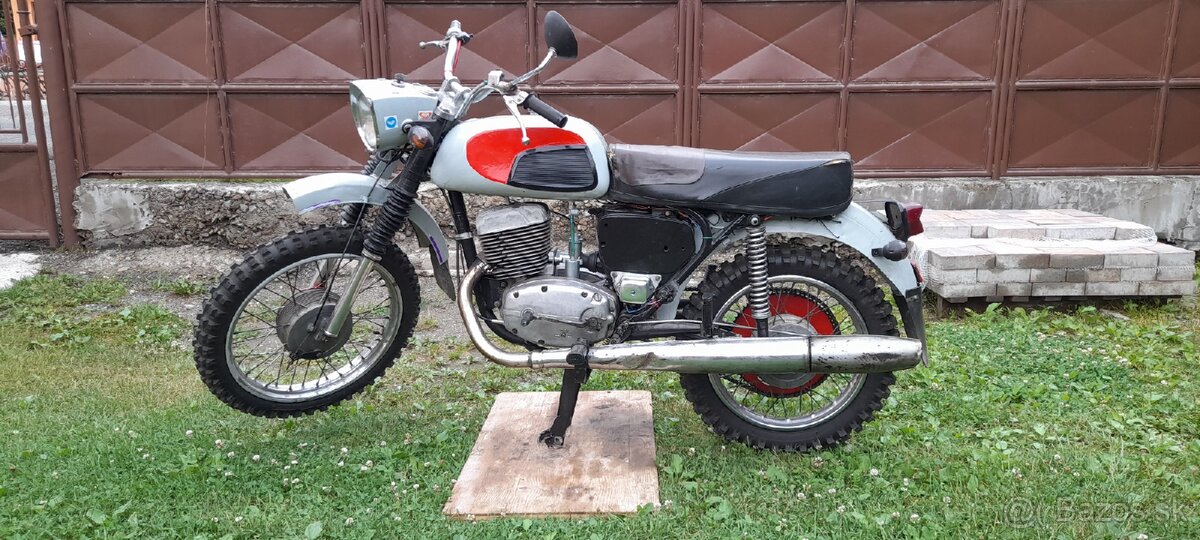 Jawa ČZ 175/477