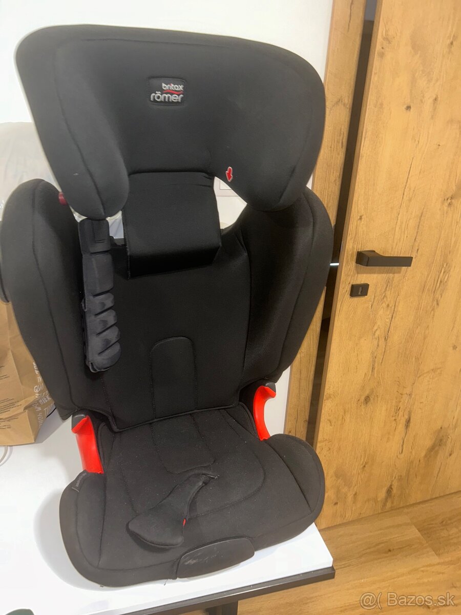 Autosedacka britax 15-36kg s isofixom