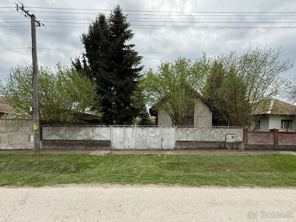 Starší dom/ Tekovské Lužany