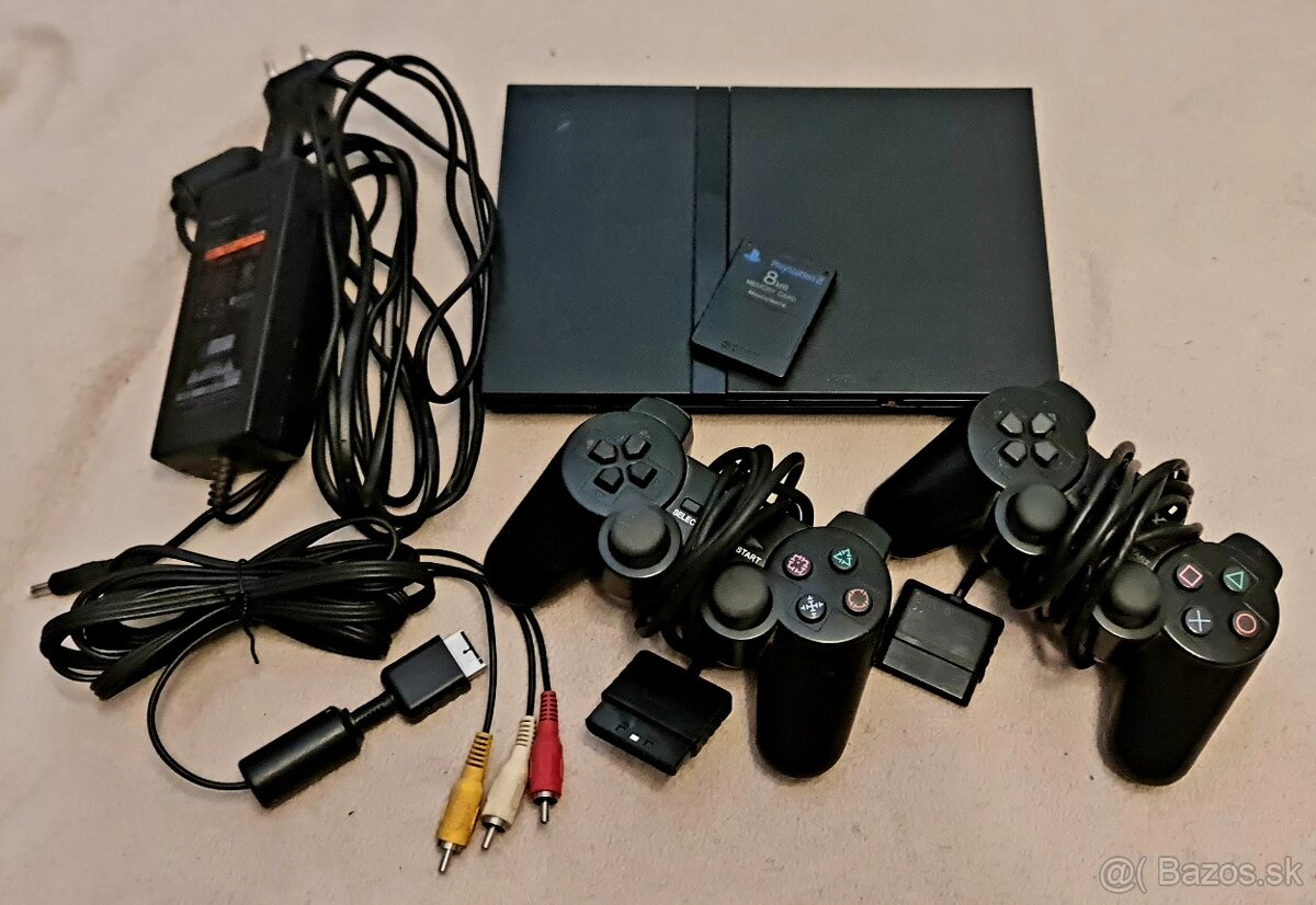 Konzola PS2 slim