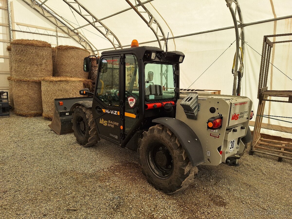 Teleskopický manipulátor JCB525-60T5