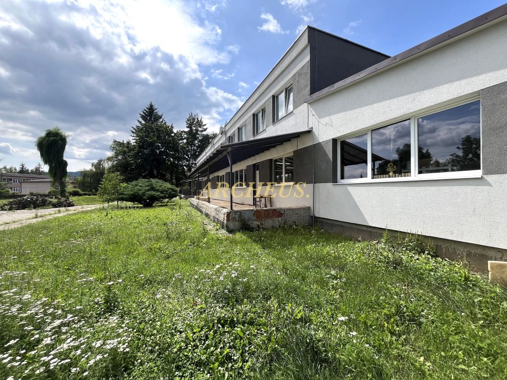 KOMERČNÉ PRIESTORY NA PRENÁJOM, BARDEJOV, ULICA KUKORELLIHO