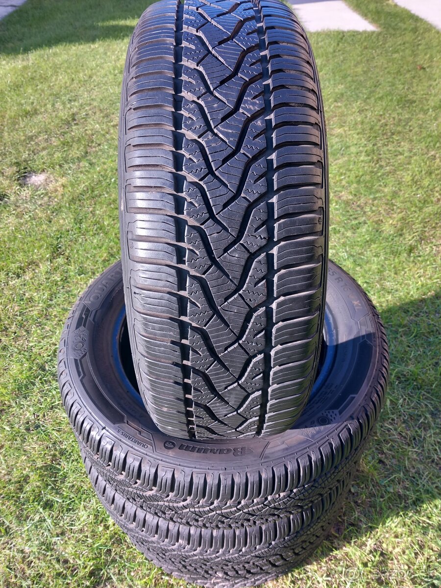 205/55 r16 celoročne pneumatiky