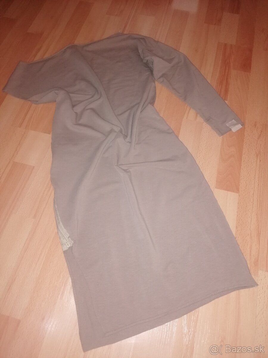 Kura collection šaty nude dress