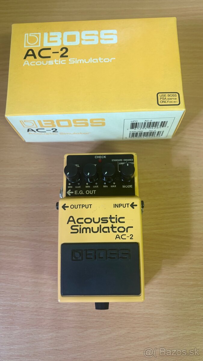 BOSS AC - 2 SIMULÁTOR Akustických gitár