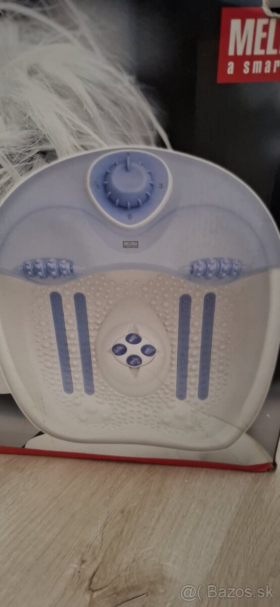 Masážny prístroj na nohy