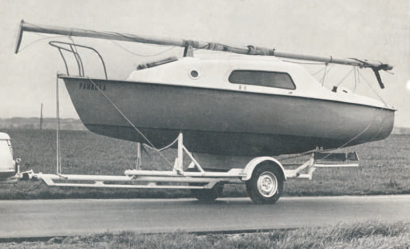 Plachetnica BWC Flying Cruiser B bez VPM a TK