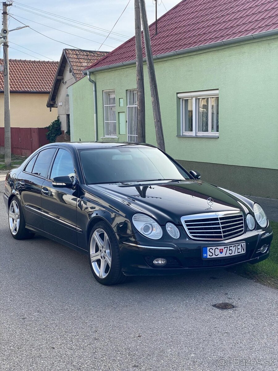 Mercedes benz w211