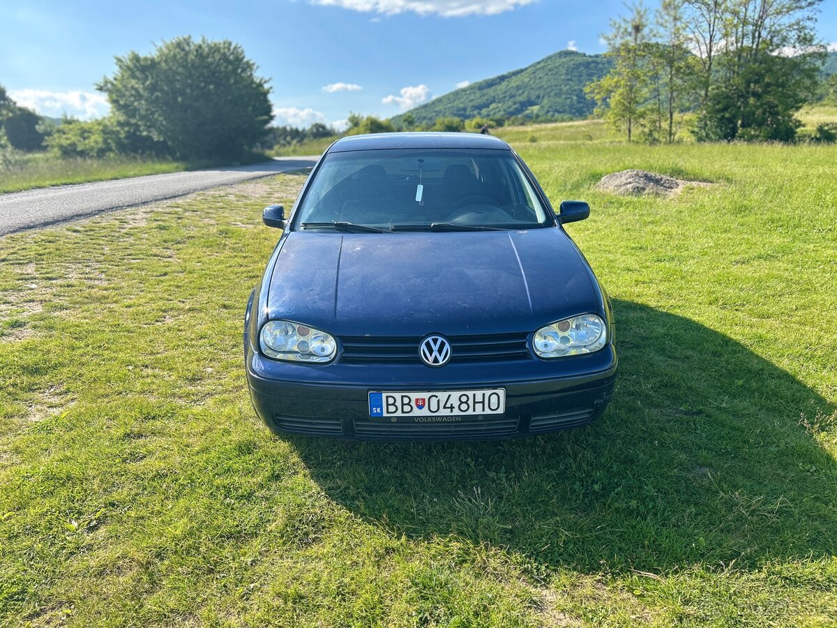 VW Golf 4