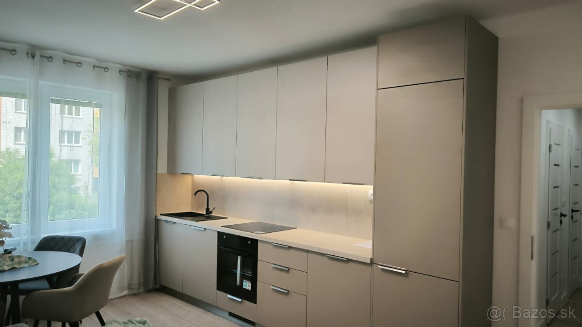 CENA KONEČNÁ 3i novozrekonštruovaný byt v centre BA,Ovručská
