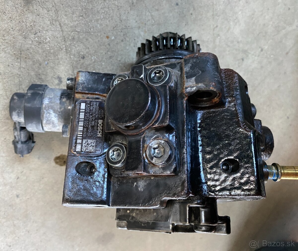 Naftove čerpadlo opel vivaro 2,0 dci 0445010099/ 0445010234