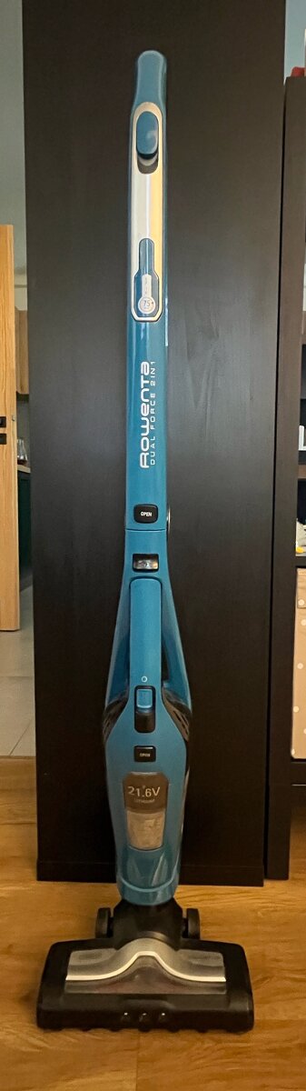 Rowenta RH6751WO Dual Force 2 v 1 tycovy vysavac