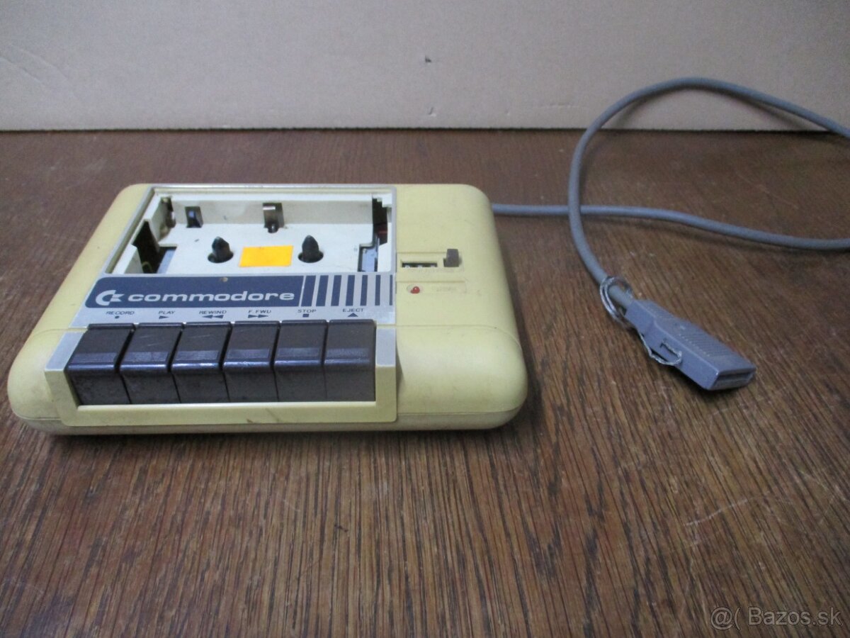 COMMODORE