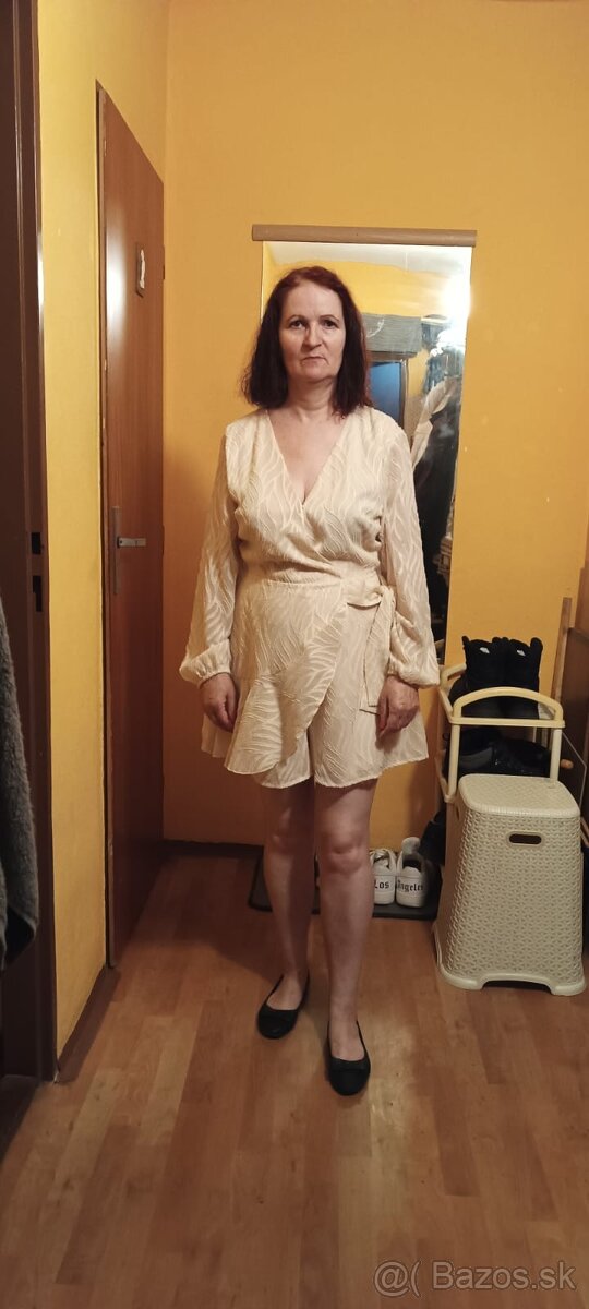 Dámske šaty č.42