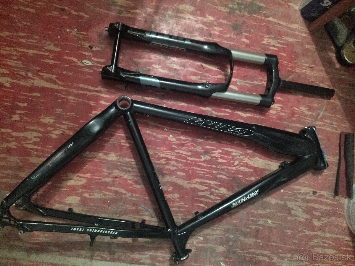 Rám Ctm zephyr 20" + vidlica Duro Fr20