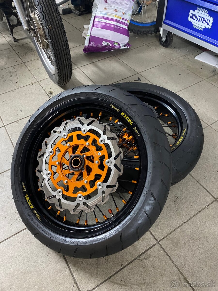 Supermoto kolesa EXCEL