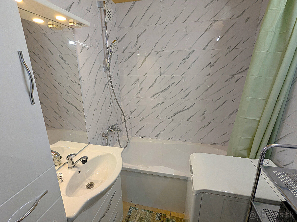 3 izbový čiast.rek., KVP, Klimkovičova, 71m2, LO, zariadený