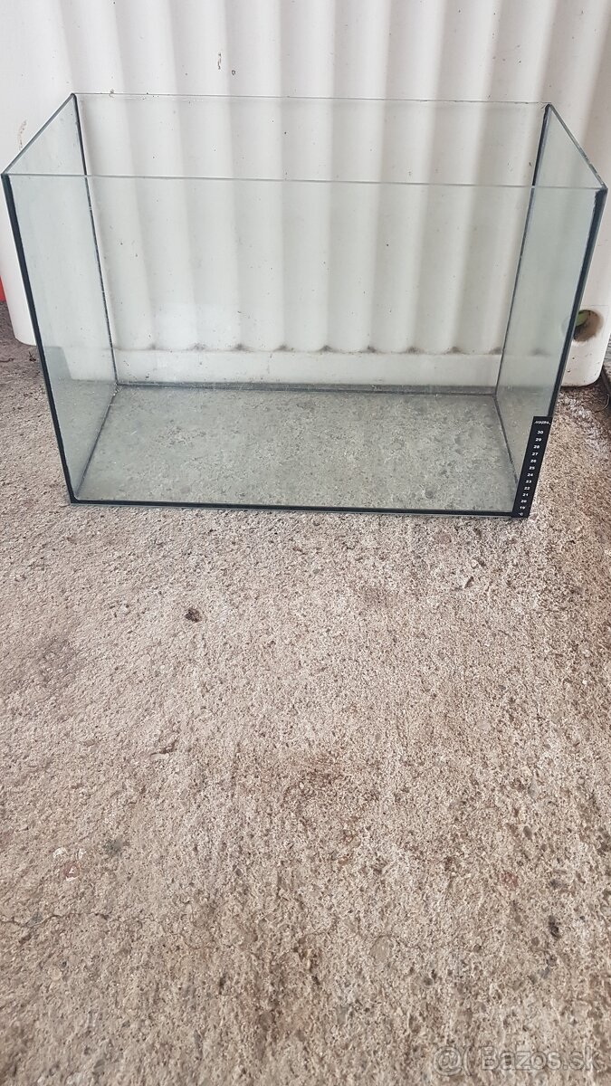 Predam akvarium,-terarium