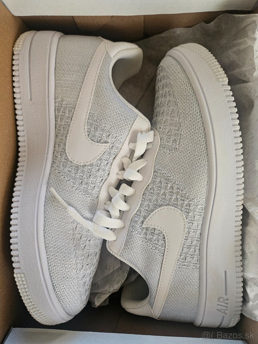 Nike air force one flyknit