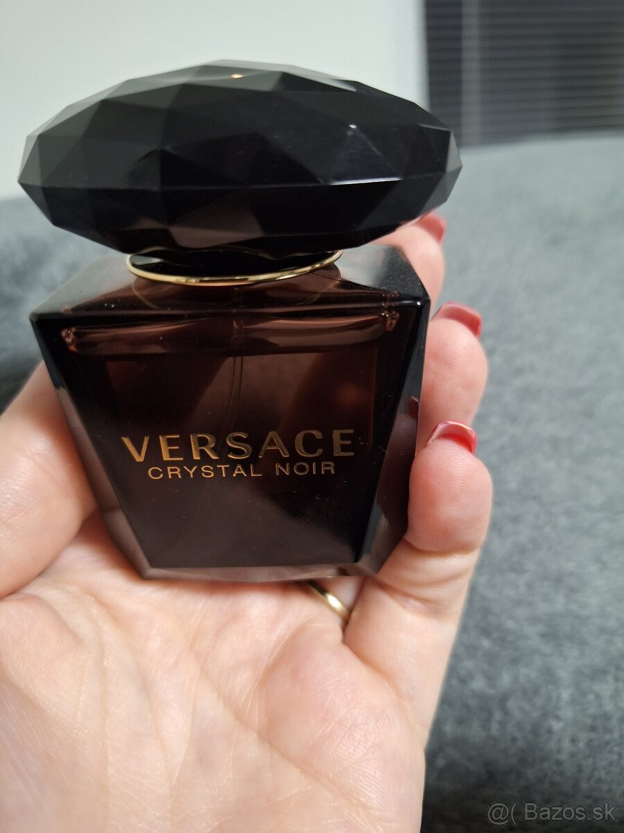 Parfém VERSACE crystal noir