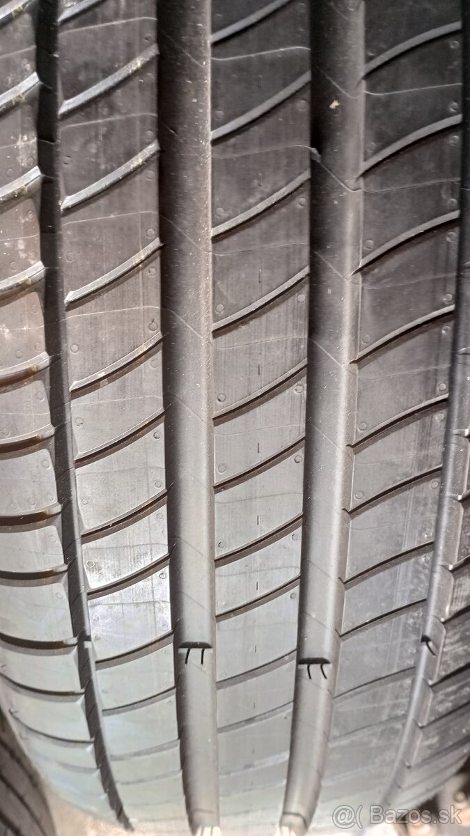 215/65 R16 letné pneumatiky Michelin